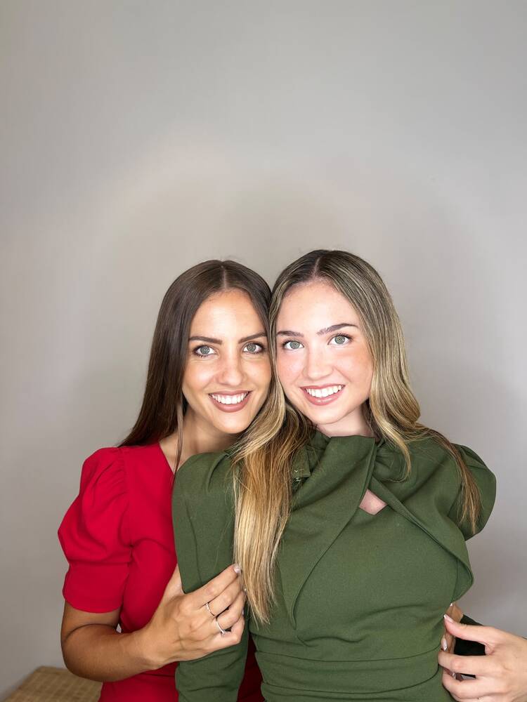 Las dos hermanas fundadoras de Bela